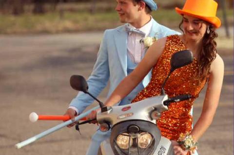 Article Image Alt Text