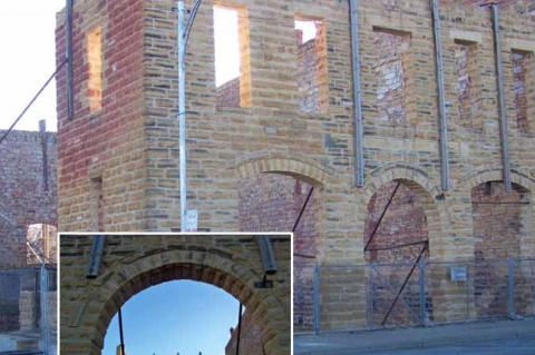 Article Image Alt Text